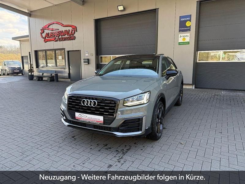 Usata Audi Q2 Design 150 CV (110 kW) 2017 Grigio SUV