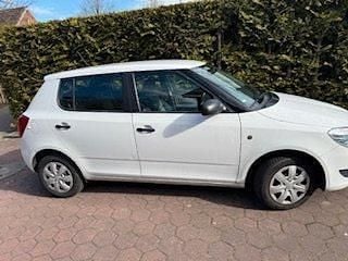 Gebraucht Skoda Fabia 60 PS (44 kW) 2014 Weiß Kleinwagen