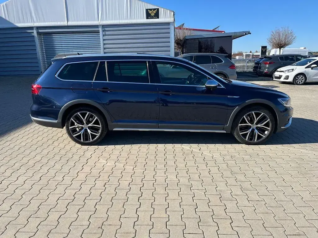Gebraucht VW Passat 239 PS (175 kW) 2016 Blau Kombi