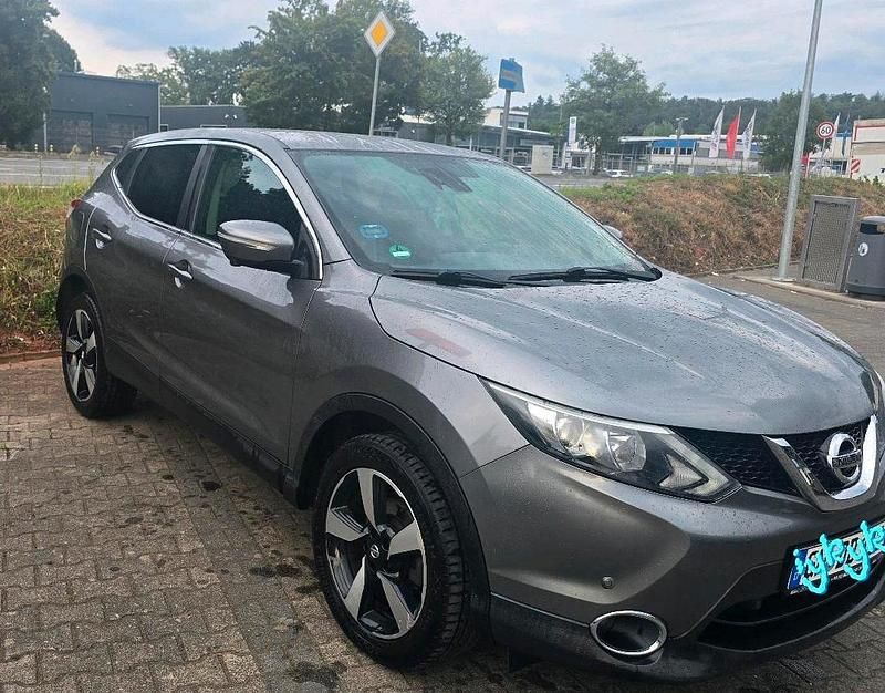 Grau Gebraucht 2025 Nissan Qashqai SUV | 13.000 € - Bild 1/4