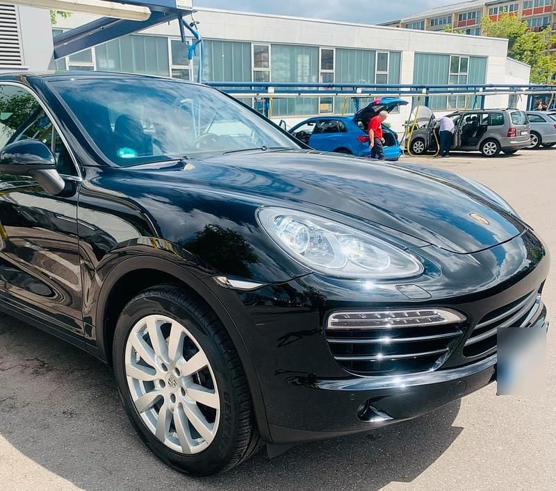 Gebraucht Porsche Cayenne 245 PS (180 kW) 2013 Schwarz SUV
