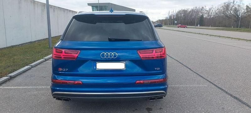 Gebraucht Audi SQ7 Ambiente 435 PS (319 kW) 2016 Blau SUV