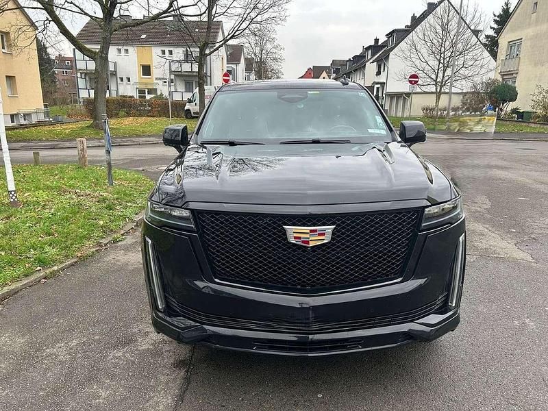 Schwarz Gebraucht 2021 Cadillac Escalade SUV | 75.000 € - Bild 1/4