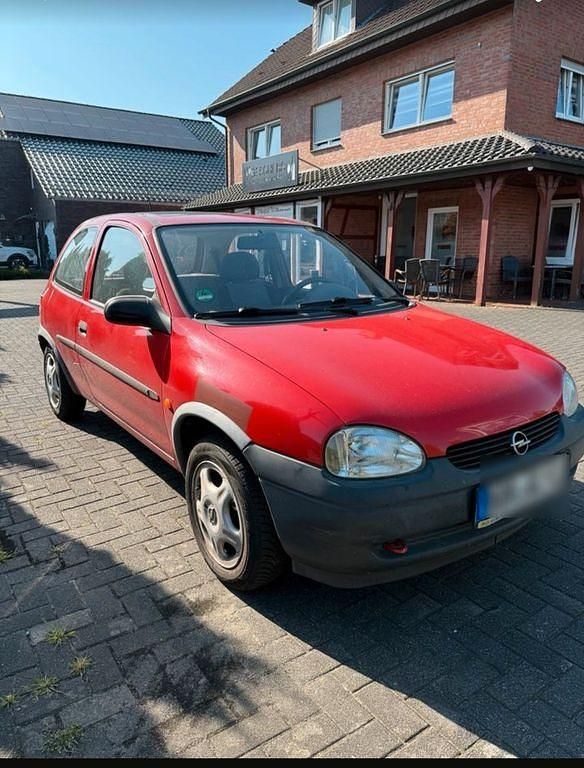 Rot Gebraucht 2000 Opel Corsa Limousine | 750 € (Guter Preis) - Bild 1/4