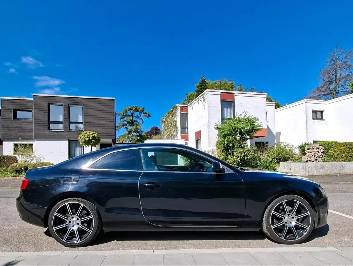 Używany Audi A5 239 KM (175 kW) 2009 Czarny Coupe