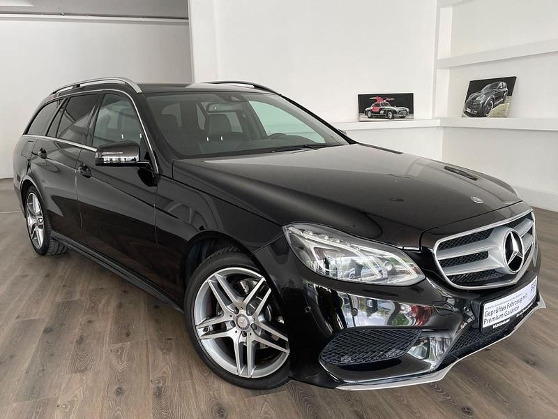 Schwarz Gebraucht 2014 Mercedes E220 AMG Kombi | 16.990 € (Teuer) - Bild 1/4