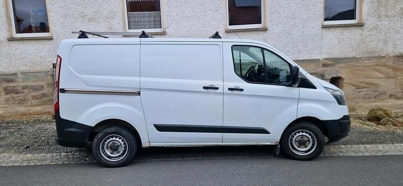 Gebraucht Ford Transit Custom 100 PS (73 kW) 2016 Weiß Van / Kleinbus