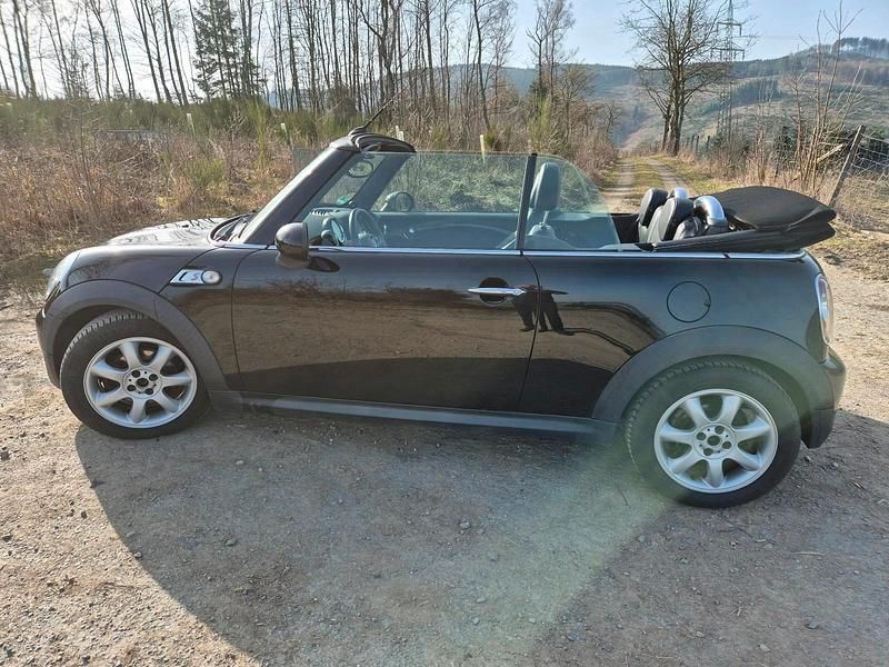 Gebraucht Mini Cooper SD Cabriolet 143 PS (105 kW) 2014 Schwarz Cabrio