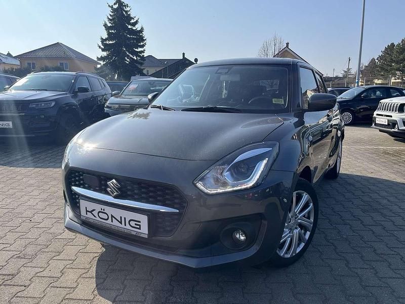 Gebraucht Suzuki Swift Comfort 83 PS (61 kW) 2023 Weiß Kleinwagen