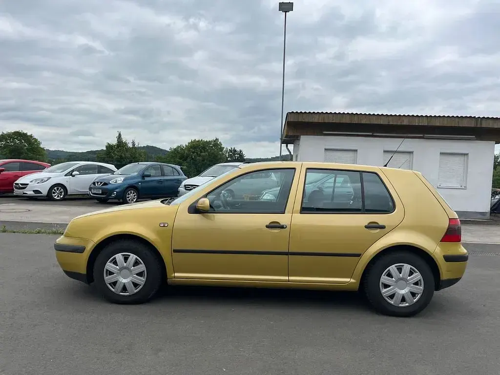 Gebraucht VW Golf III 101 PS (74 kW) 1998 Gelb Limousine