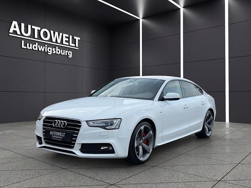 Weiß Gebraucht 2015 Audi A5 Sportback S-Line Kleinwagen | 20.933 € (Fairer Preis) - Bild 1/4