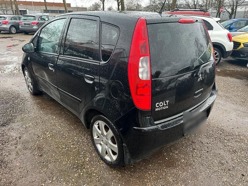 Gebraucht Mitsubishi Colt 95 PS (69 kW) 2006 Schwarz Kleinwagen