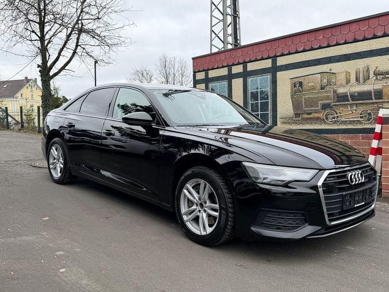 Gebraucht Audi A6 Ambiente 245 PS (180 kW) 2021 Schwarz Limousine