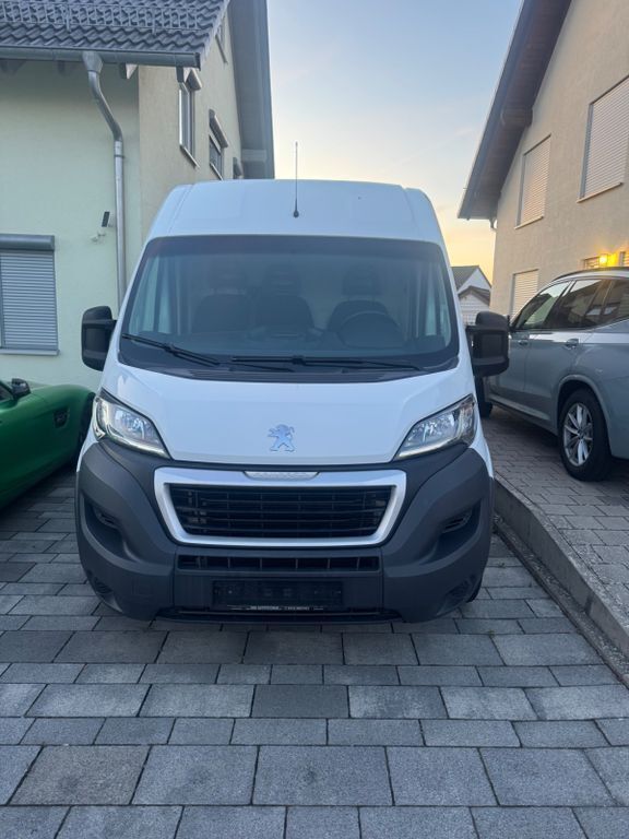 Weiß Gebraucht 2017 Peugeot Boxer Van | 15.700 € (Fairer Preis) - Bild 1/4