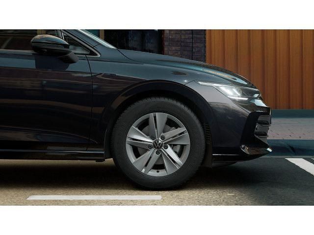 Gebraucht VW Golf VIII Life 116 PS (85 kW) 2024 Schwarz Limousine