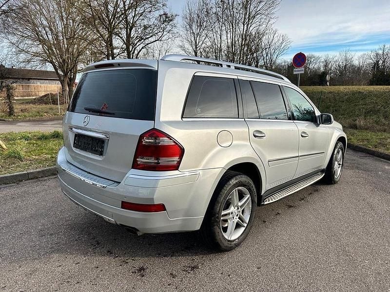 Gebraucht Mercedes GL320 224 PS (164 kW) 2008 Silber SUV