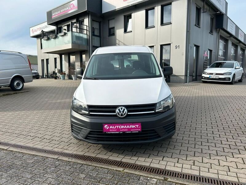 Weiß Gebraucht 2017 VW Caddy Maxi Van / Kleinbus | 12.990 € (Fairer Preis) - Bild 1/4