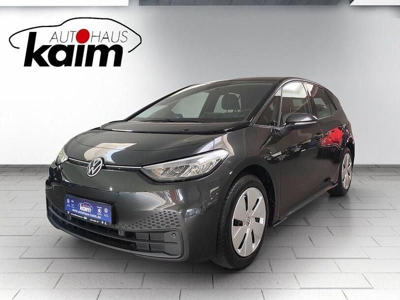 Mangangrau metallic (metallic) Gebraucht 2020 VW ID.3 Pro Performance Kleinwagen | 20.990 € (Fairer Preis) - Bild 1/4