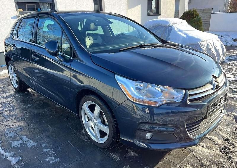 Gebraucht Citroën C4 Business Class 111 PS (81 kW) 2012 Blau Limousine