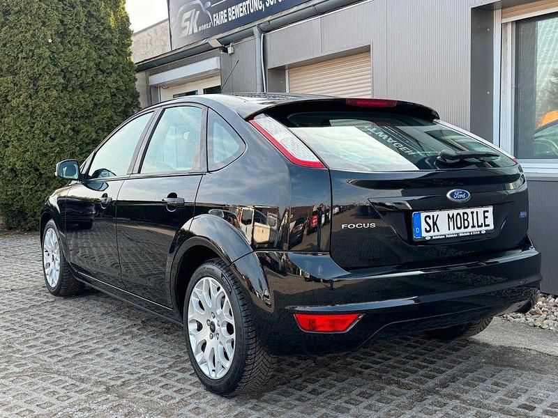 Gebraucht Ford Focus Sport 101 PS (74 kW) 2010 Schwarz Limousine