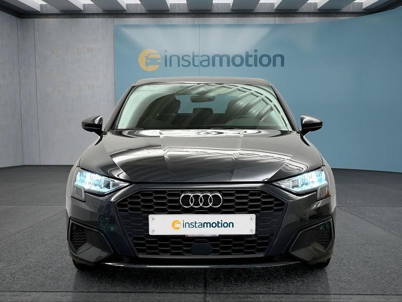 Gebraucht Audi A3 Sportback e-tron 204 PS (150 kW) 2022 Grau Kleinwagen