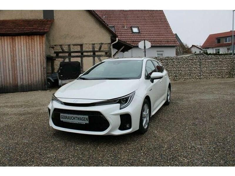 Gebraucht Suzuki Swace Comfort+ 122 PS (89 kW) 2020 Weiß Kombi