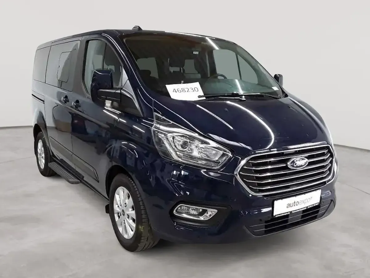 Gebraucht Ford Tourneo Trend 131 PS (96 kW) 2022 Van / Kleinbus