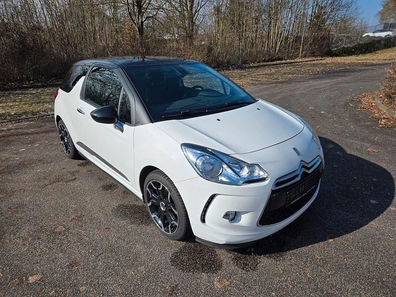 Gebraucht Citroën DS3 68 PS (50 kW) 2014 Weiß