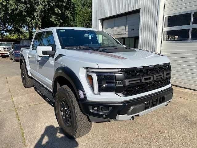 Neu Ford F-150 Raptor 457 PS (336 kW) 2025 Spacewhite Abholung