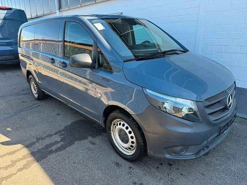 Usata Mercedes e-Vito 69 kW (95 CV) 2020 Grigio Monovolume