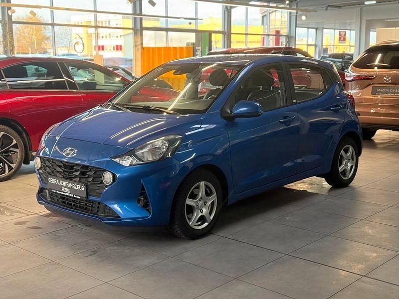 Blau Gebraucht 2020 Hyundai i10 Trend Kleinwagen | 12.690 € (Fairer Preis) - Bild 1/4