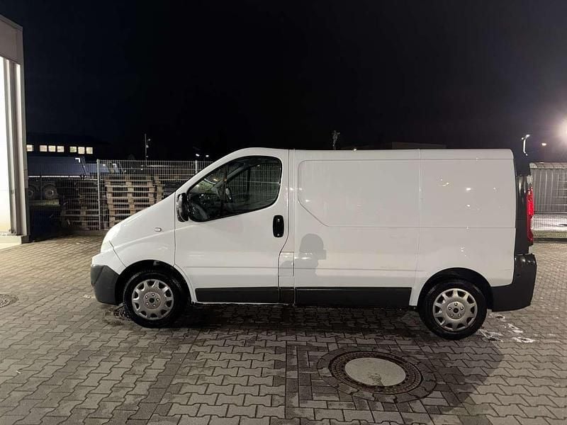 Brugt Renault Trafic 90 HK (66 kW) 2009 Hvid MPV
