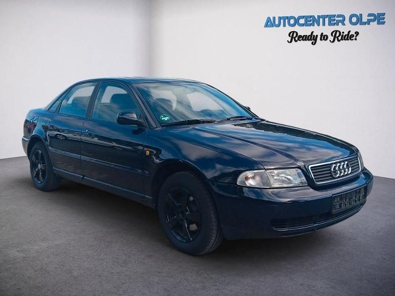 Blau Gebraucht 1999 Audi A4 Limousine | 2.750 € (Etwas zu teuer) - Bild 1/4