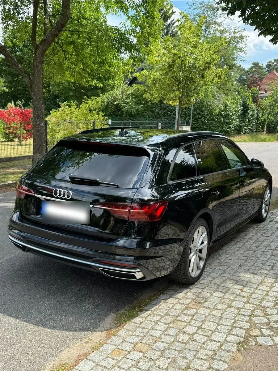 Gebraucht Audi A4 S-Line 204 PS (150 kW) 2021 Schwarz Kombi
