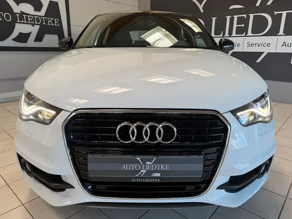 Gebraucht Audi A1 Sportback S-Line 140 PS (102 kW) 2014 Weiß Kleinwagen