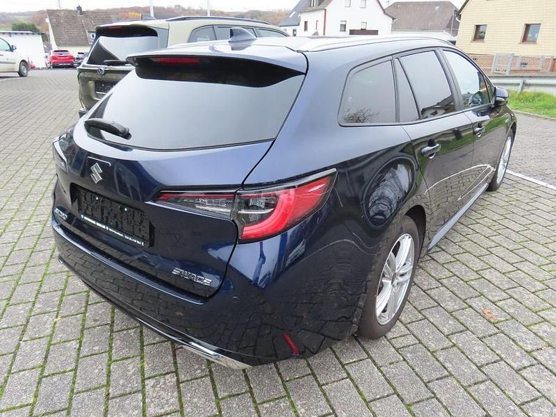Blau Gebraucht 2024 Suzuki Swace Comfort+ Kombi | 22.980 € (Fairer Preis) - Bild 1/4
