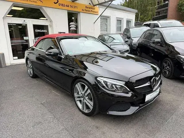 Gebraucht Mercedes C250 204 PS (150 kW) 2018 Schwarz Cabrio