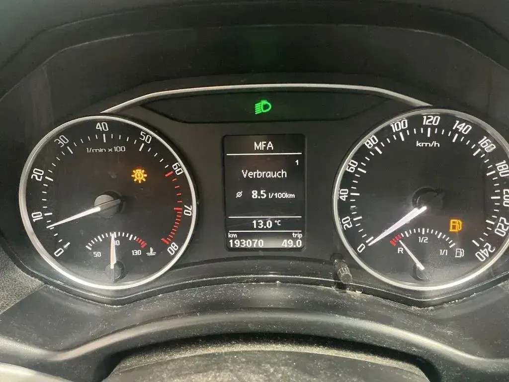 Gebraucht Skoda Octavia Impuls Edition 122 PS (89 kW) 2011 Seda anthracite/anthracite gra Kombi