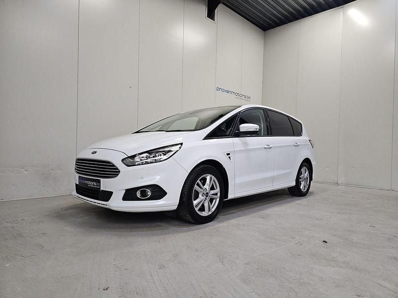 Weiß Gebraucht 2019 Ford S-MAX S Van / Kleinbus | 16.990 € (Superpreis) - Bild 1/4