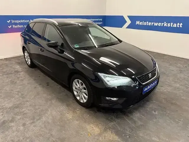 Używany Seat Leon ST FR 184 KM (135 kW) 2016 Czarny Kombi