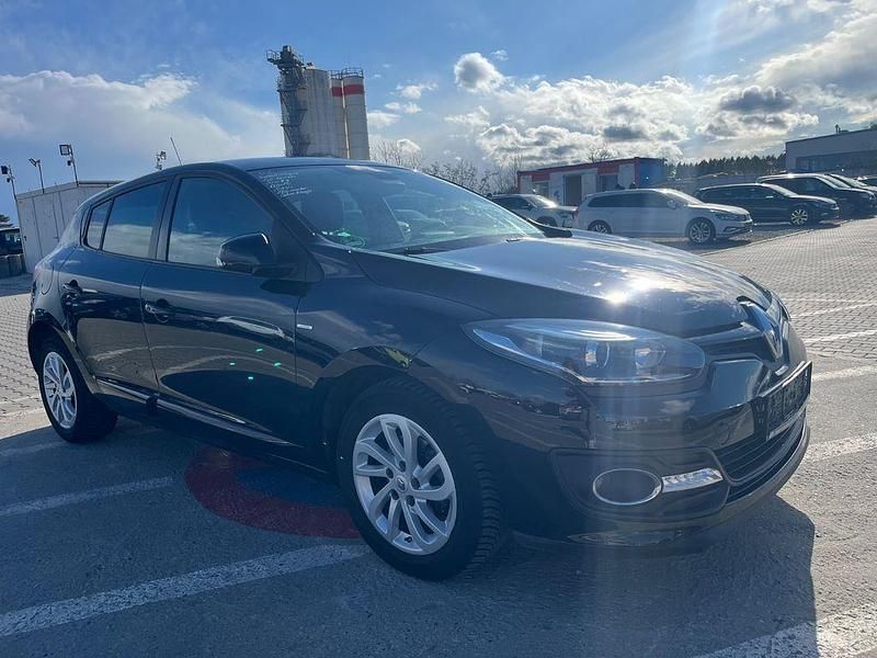 Gebraucht Renault Mégane LIMITED 110 PS (80 kW) 2015 Schwarz Limousine
