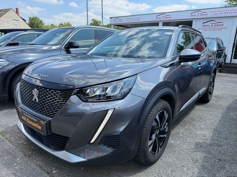 Grau Gebraucht 2021 Peugeot 2008 Allure SUV | 15.900 € (Guter Preis) - Bild 1/4
