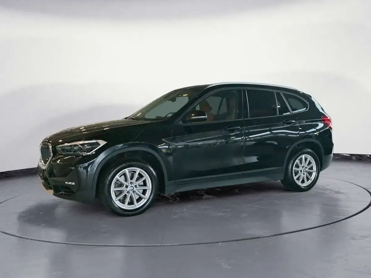Gebraucht BMW X1 Advantage 178 PS (130 kW) 2022 Schwarz SUV