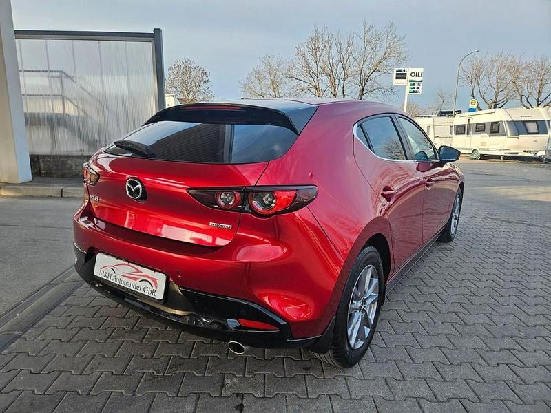 Gebraucht Mazda 3 Selection 122 PS (89 kW) 2021 Rot Limousine
