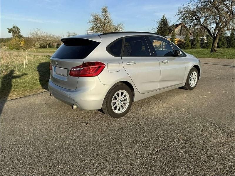 Gebraucht BMW 220 Advantage 192 PS (141 kW) 2017 Kombi