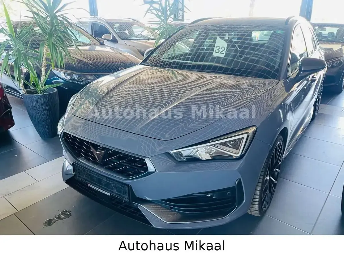 Gebraucht Cupra Leon 150 PS (110 kW) 2020 Graphene grey Kombi