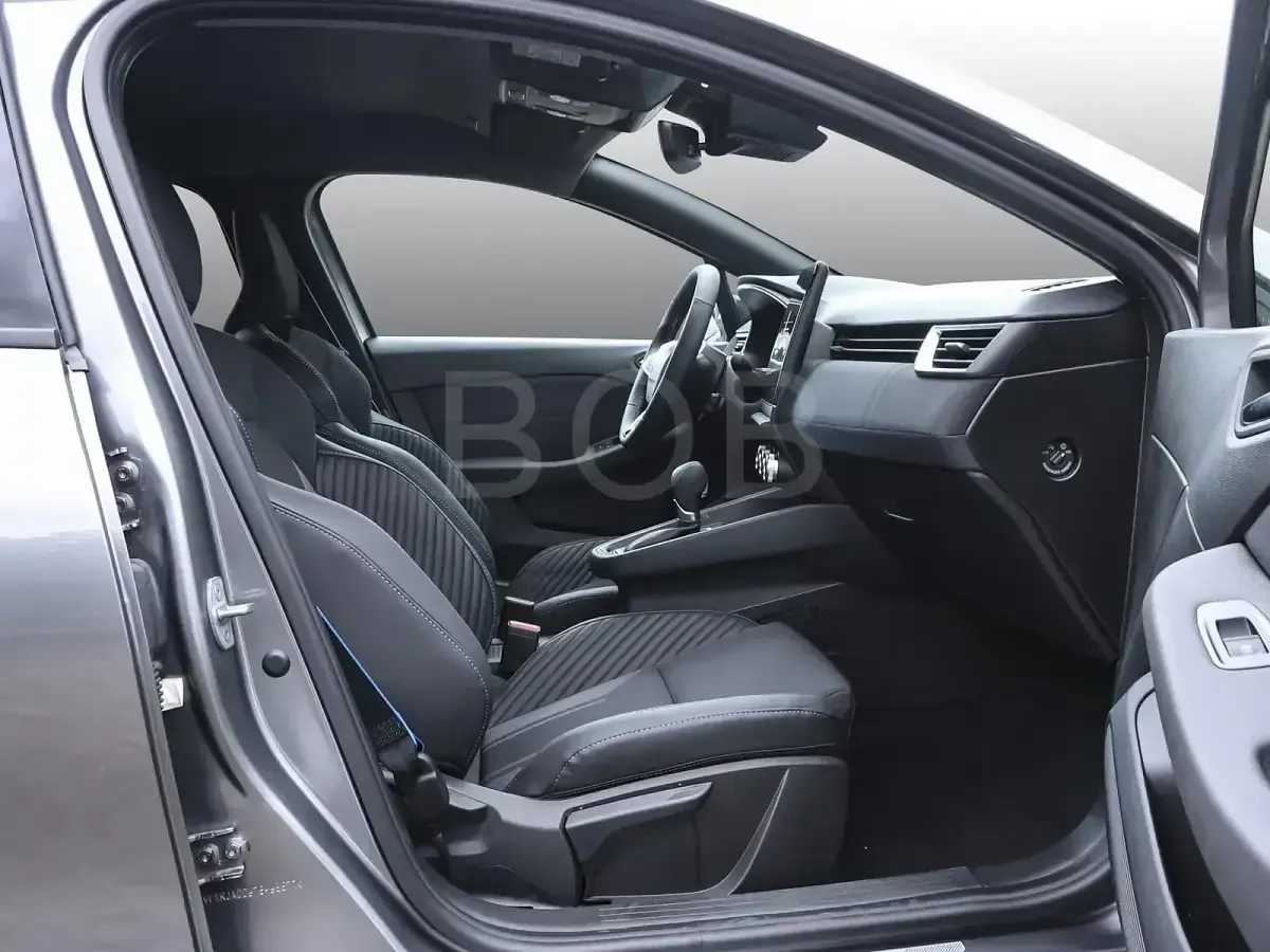 Gebraucht Renault Clio Bose Edition 143 PS (105 kW) 2025 Grau Kleinwagen