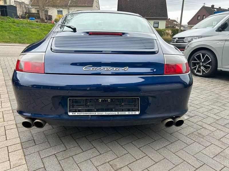 Gebraucht Porsche 911 Carrera 4 320 PS (235 kW) 2001 Blau Coupé