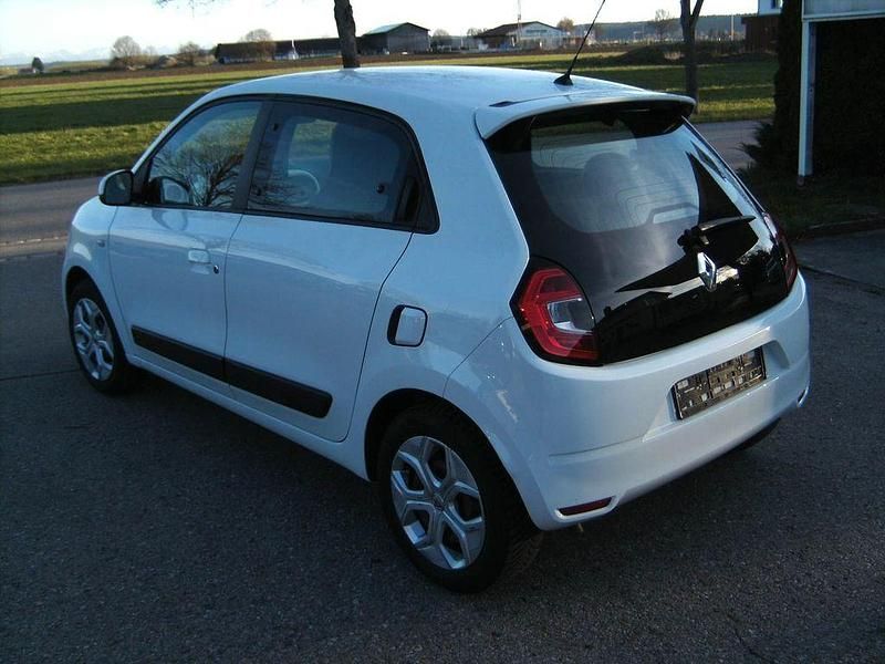 Gebraucht Renault Twingo LIMITED 65 PS (47 kW) 2021 Weiß Kleinwagen