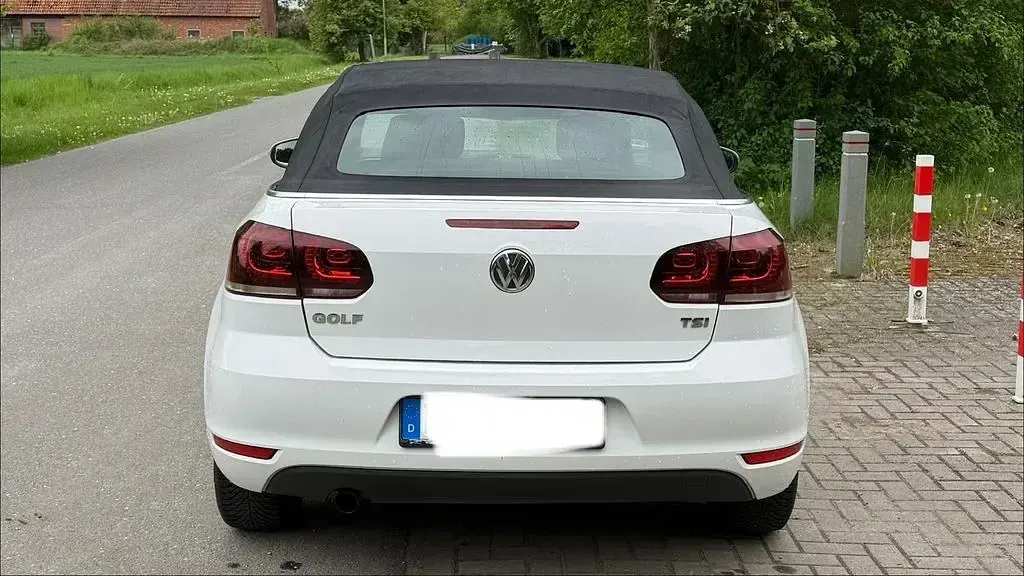 Używany VW Golf 105 KM (77 kW) 2011 Biały Kabriolet